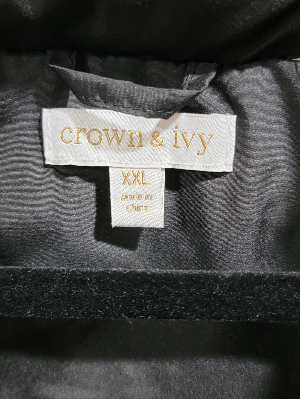 Crown & Ivy Black Puffer Vest - XXL